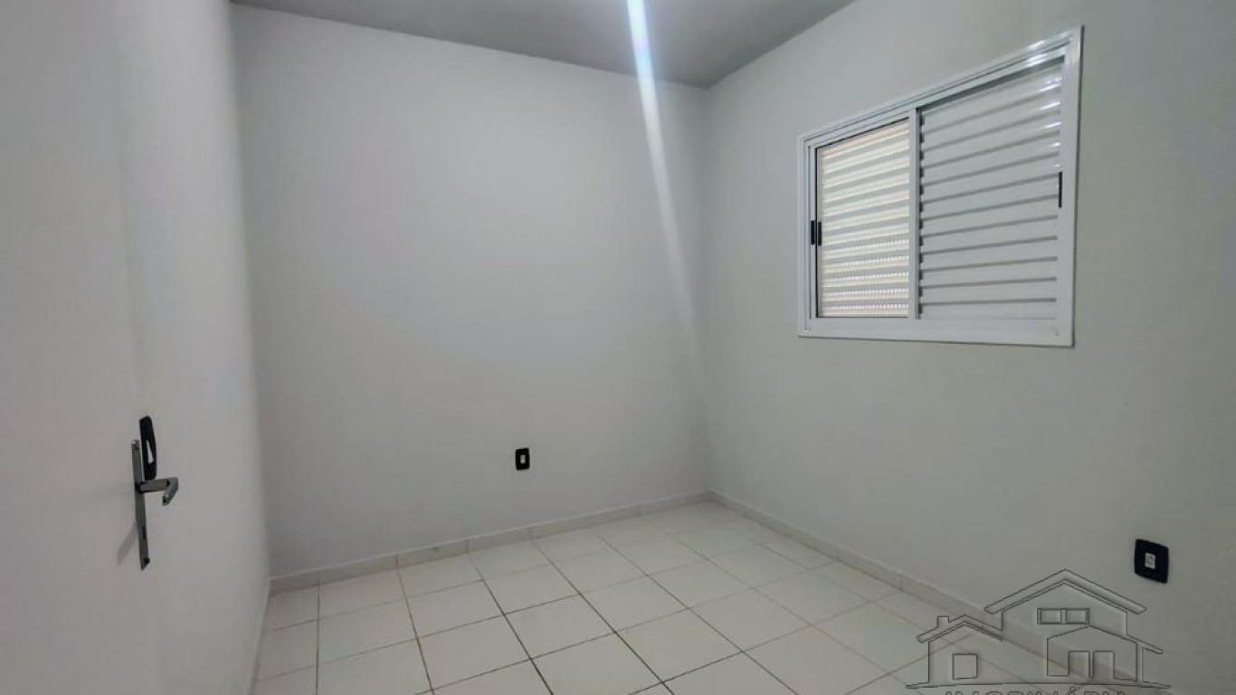 CASA NO Jardim Nossa Senhora de Fátima em Assis