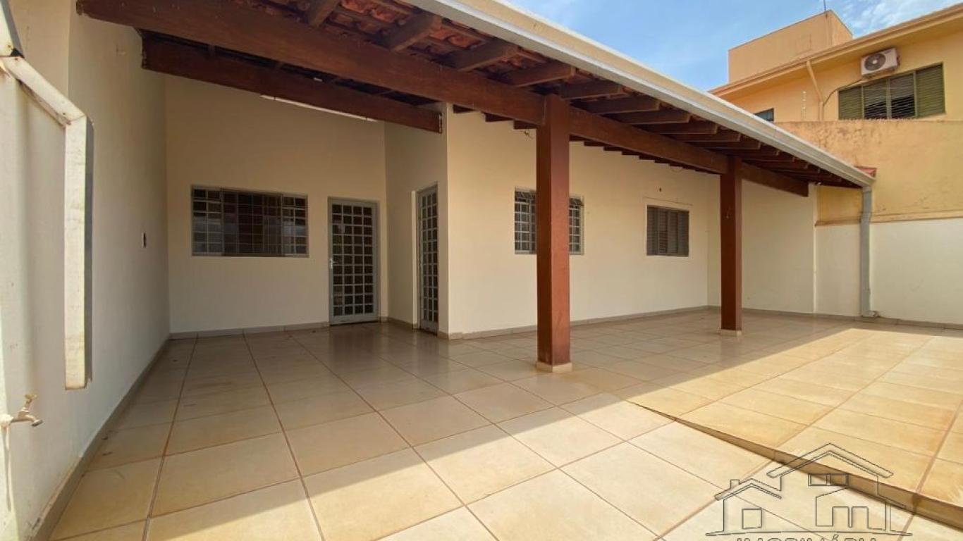CASA NA Centro em Assis