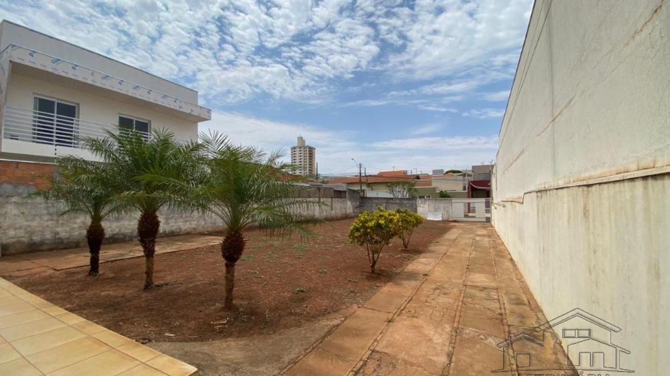 CASA NA Centro em Assis