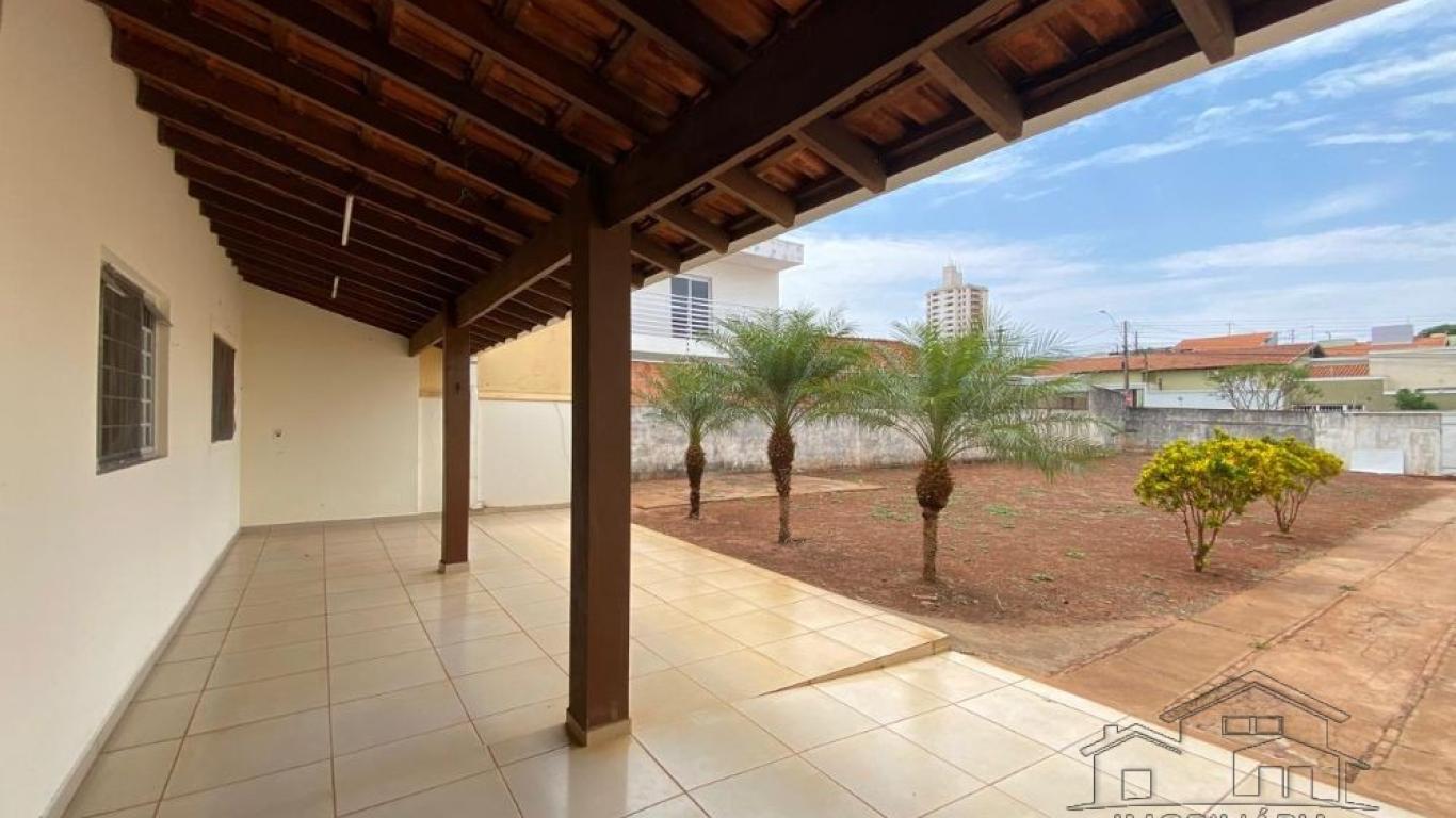 CASA NA Centro em Assis