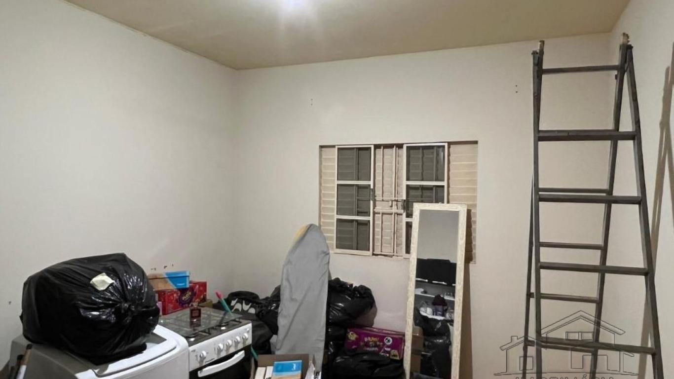 CASA NA Vila Ebenezer em Assis