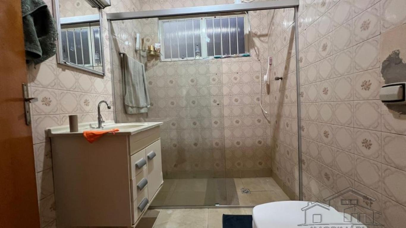 CASA NA Vila Ebenezer em Assis