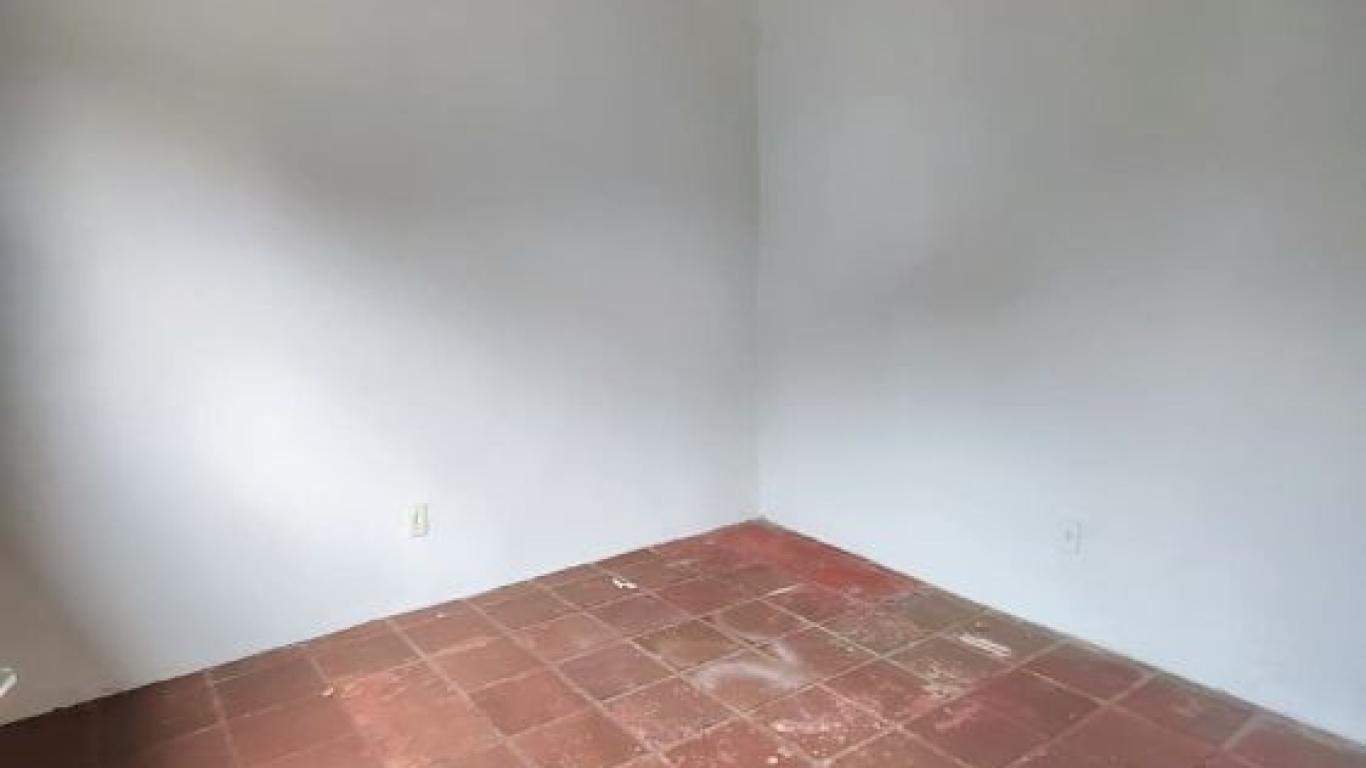 CASA NA Vila Brasileira em Assis