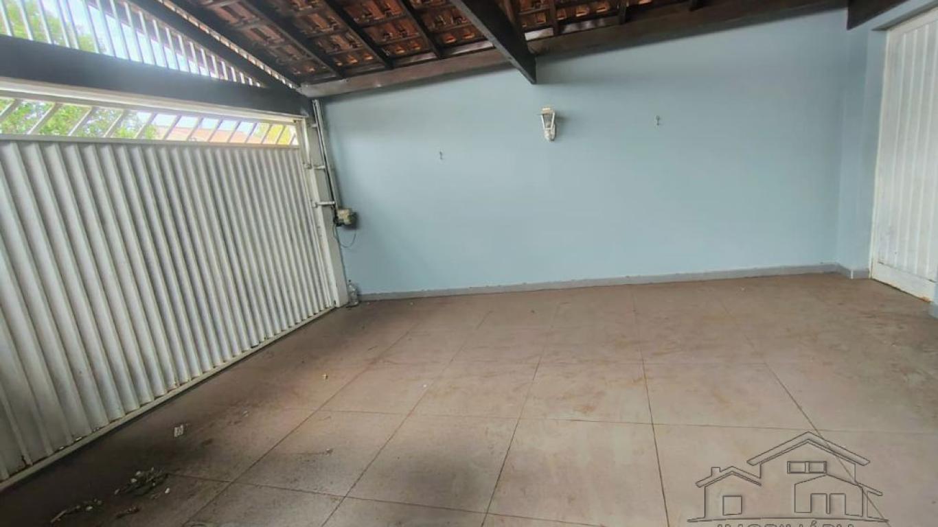CASA NA Vila Brasileira em Assis