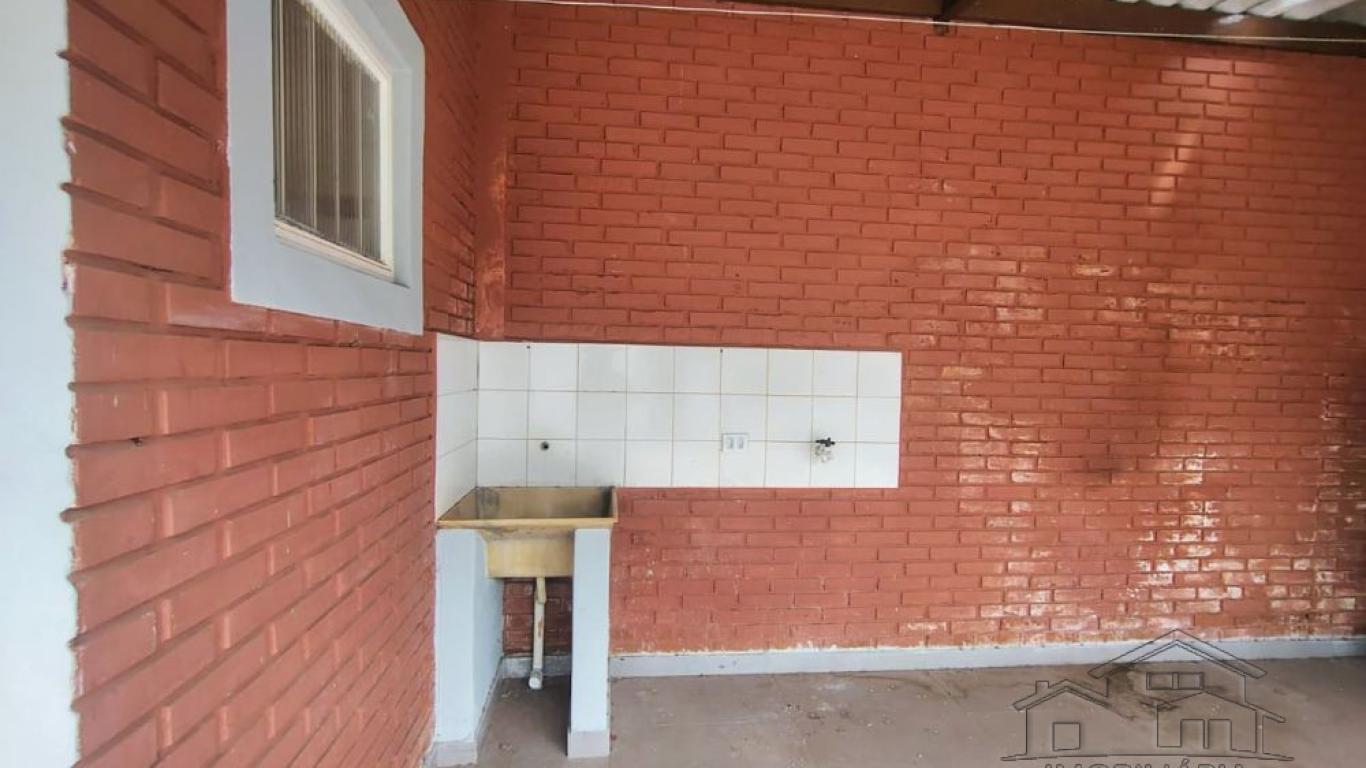 CASA NA Vila Brasileira em Assis