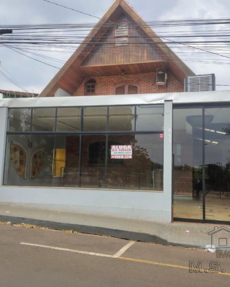 CASA NA Vila Central em Assis