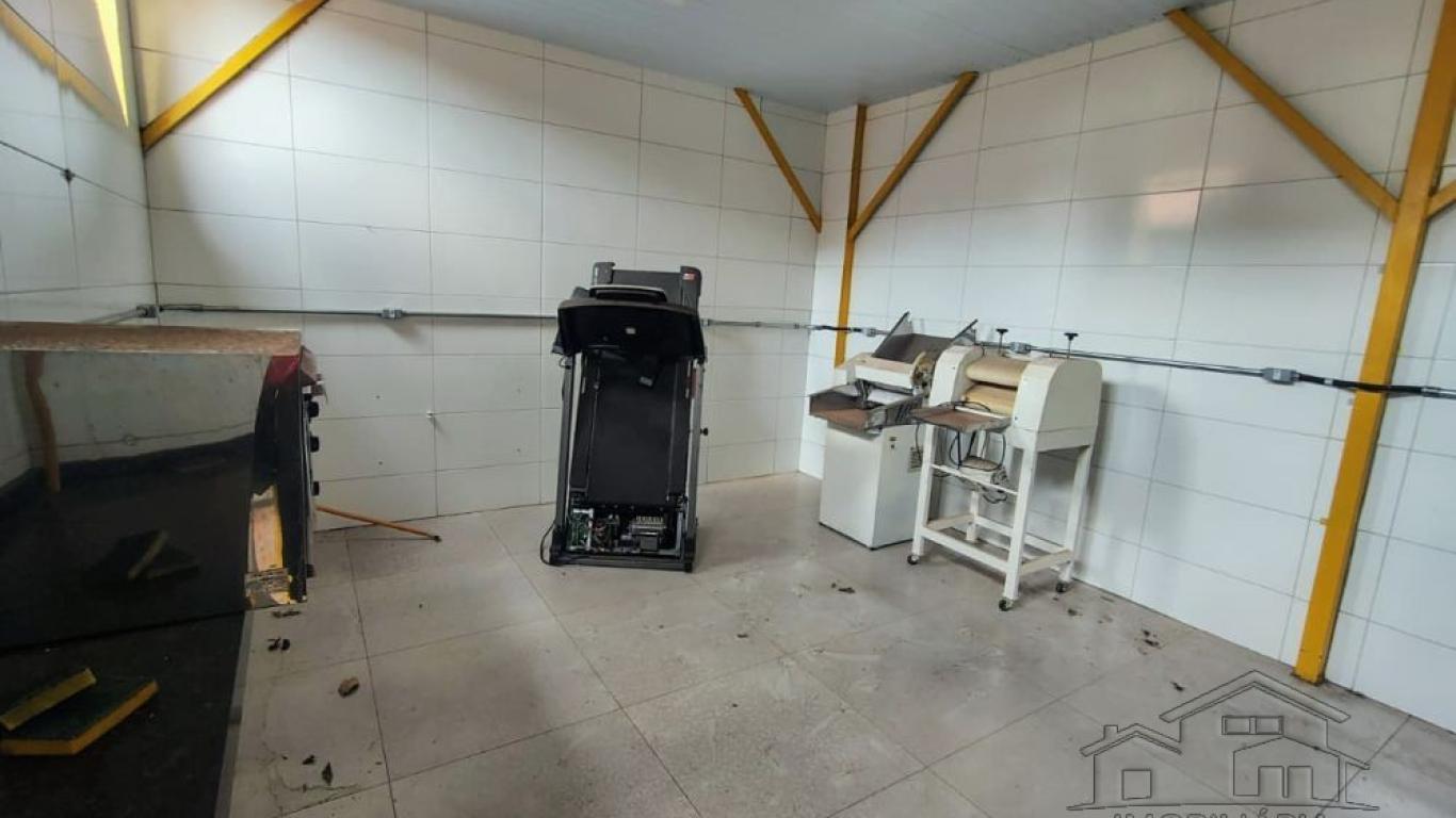 CASA NA Vila Central em Assis