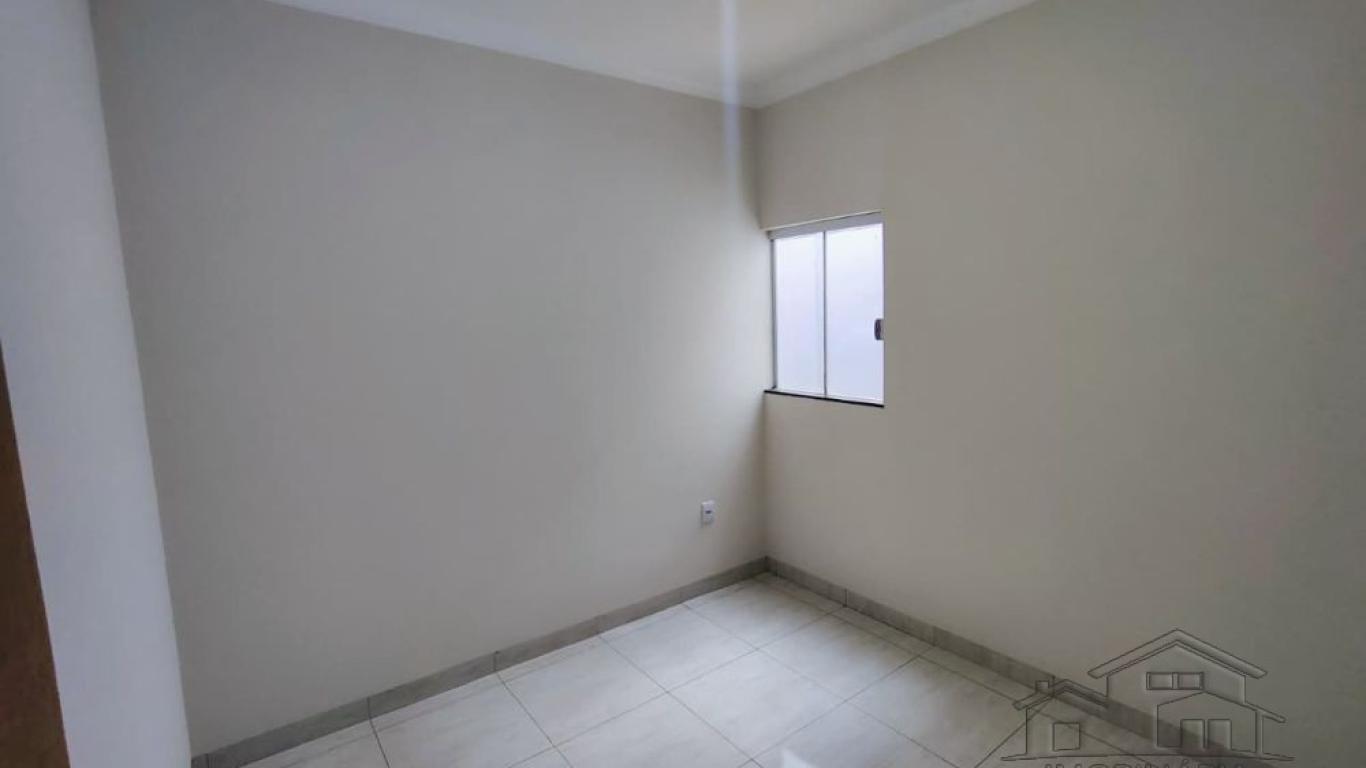 CASA NA Vila Tênis Clube em Assis