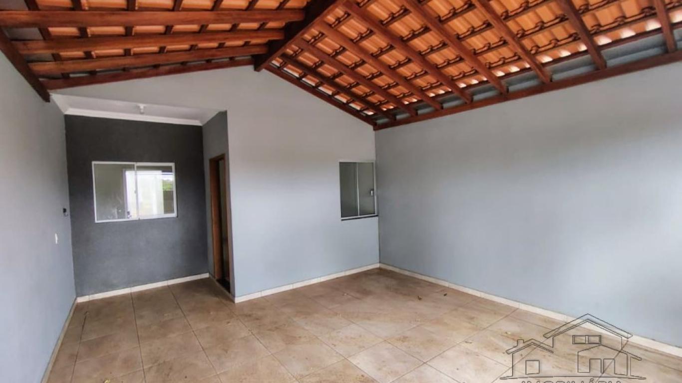 CASA NA Vila Tênis Clube em Assis