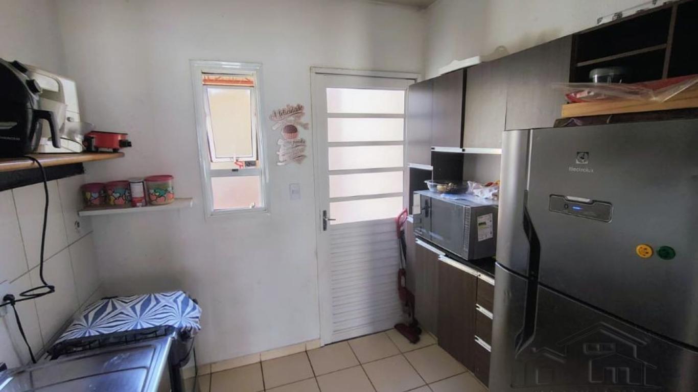 CASA NO Jardim Nossa Senhora de Fátima em Assis