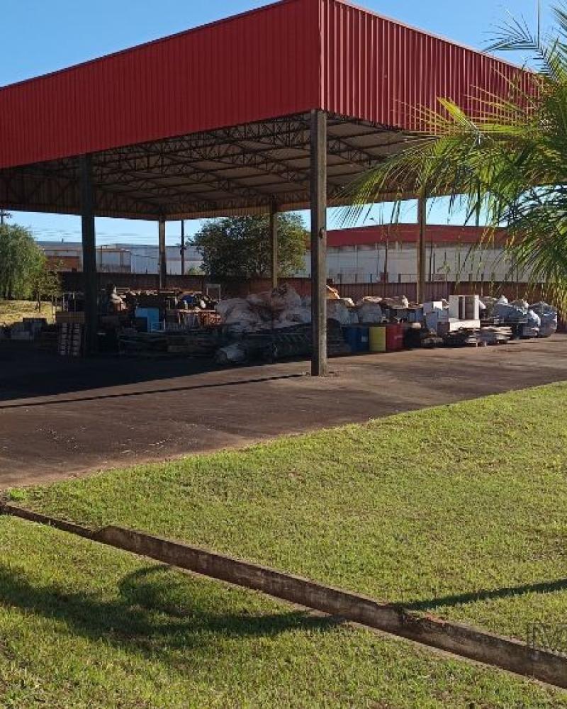 DEPÓSITO/GALPÃO NO Centro de Desenvolvimento de Assis em Assis