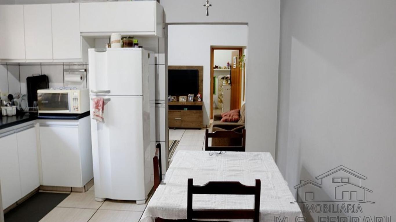 CASA NO Parque das Flores em Assis