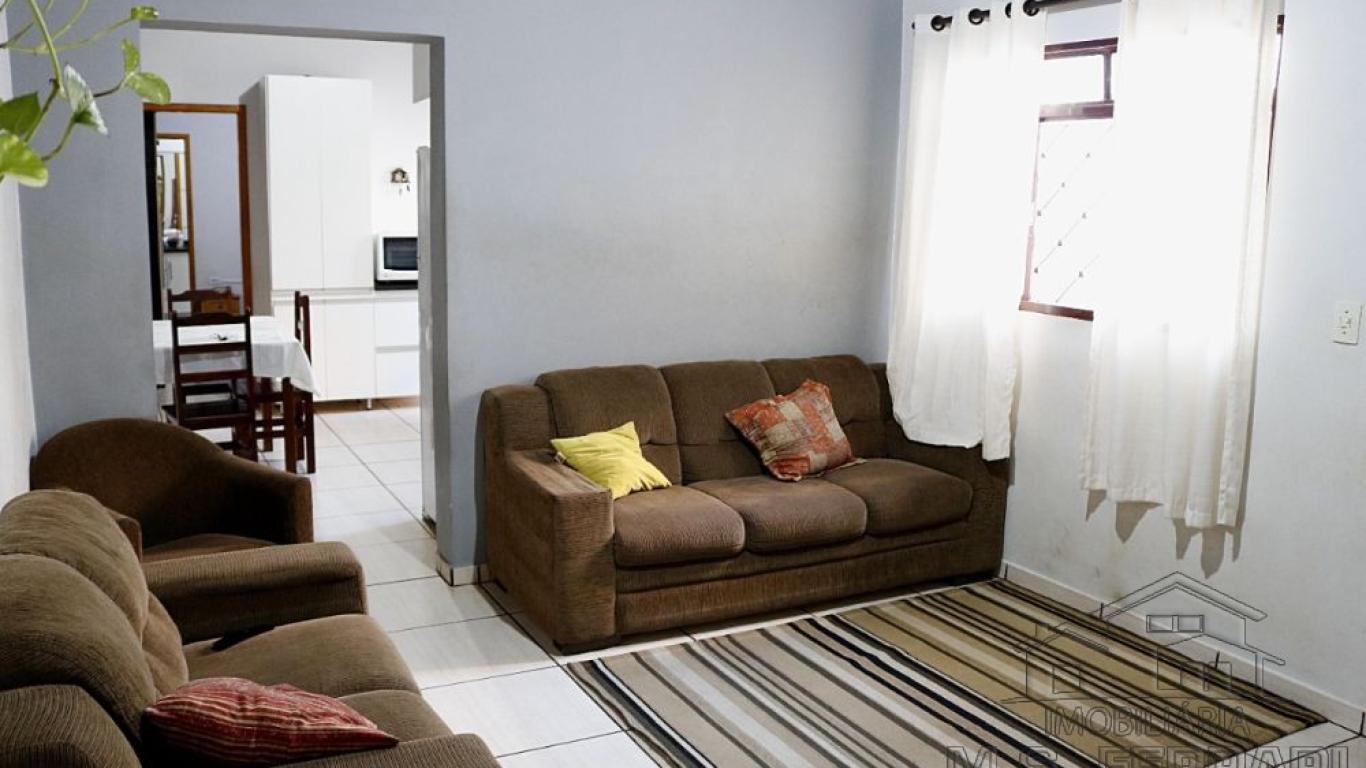 CASA NO Parque das Flores em Assis