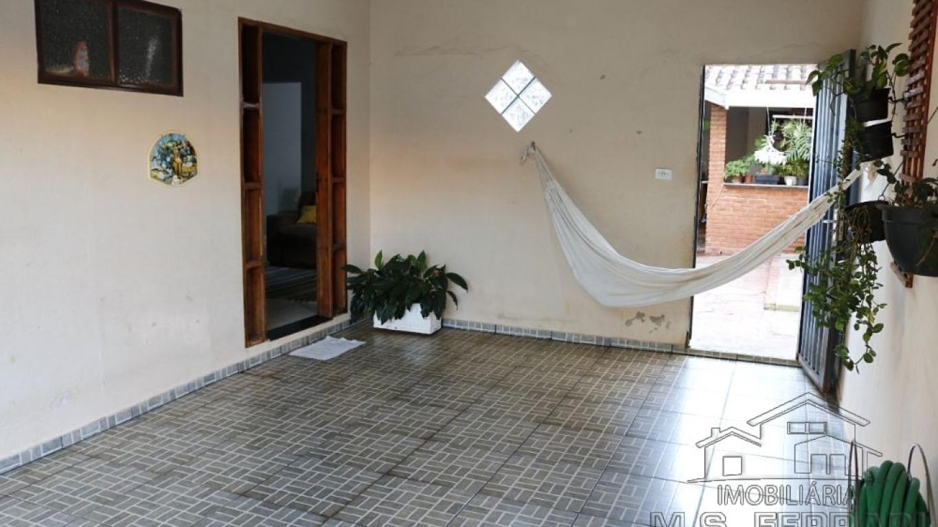 CASA NO Parque das Flores em Assis