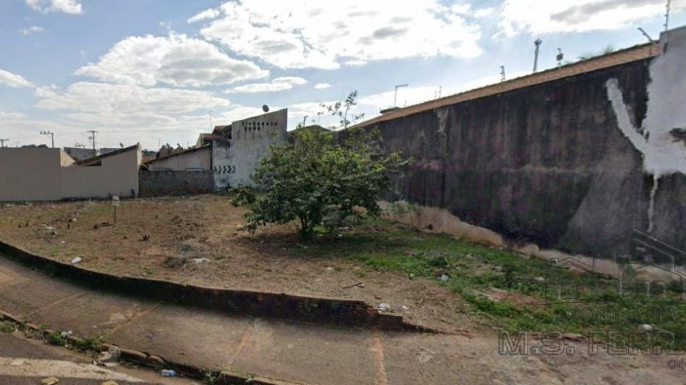TERRENO NO SAN FERNANDO DO VALLEY em Assis