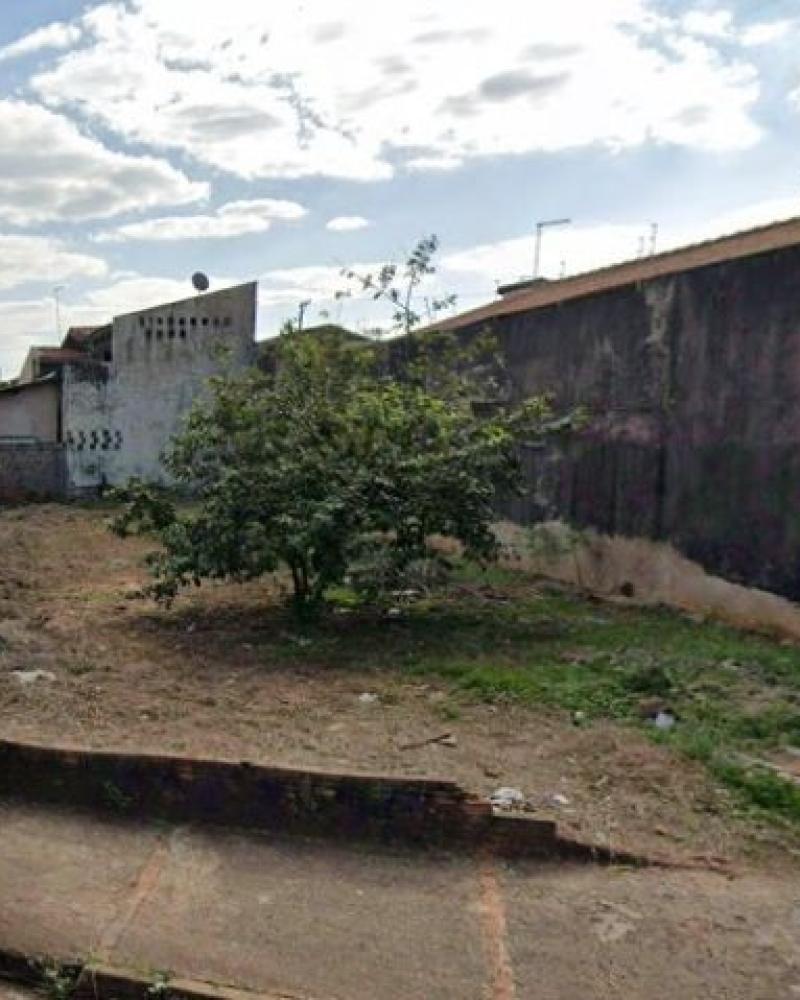 TERRENO NO SAN FERNANDO DO VALLEY em Assis