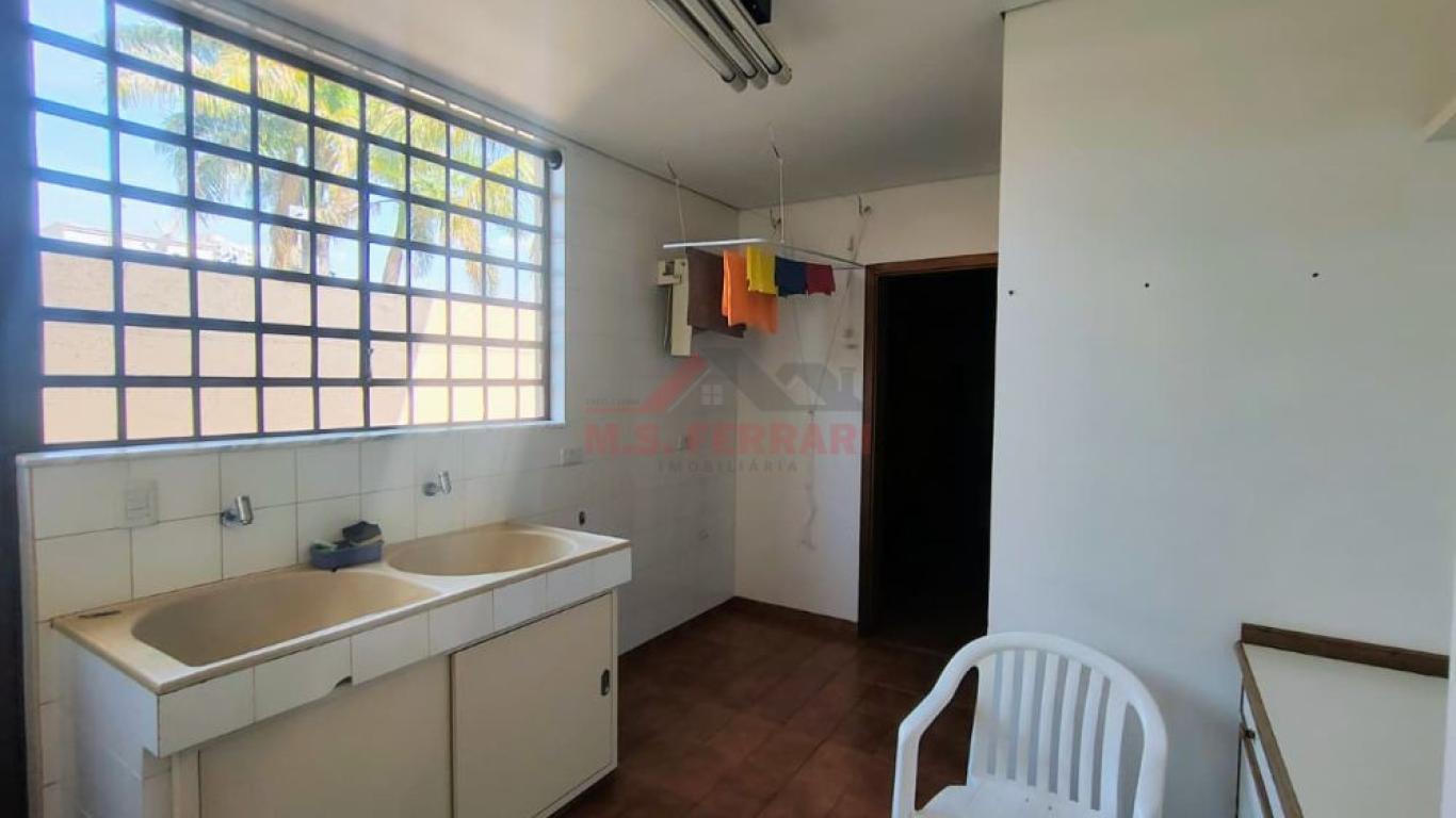 CASA NO Jardim Europa em Assis