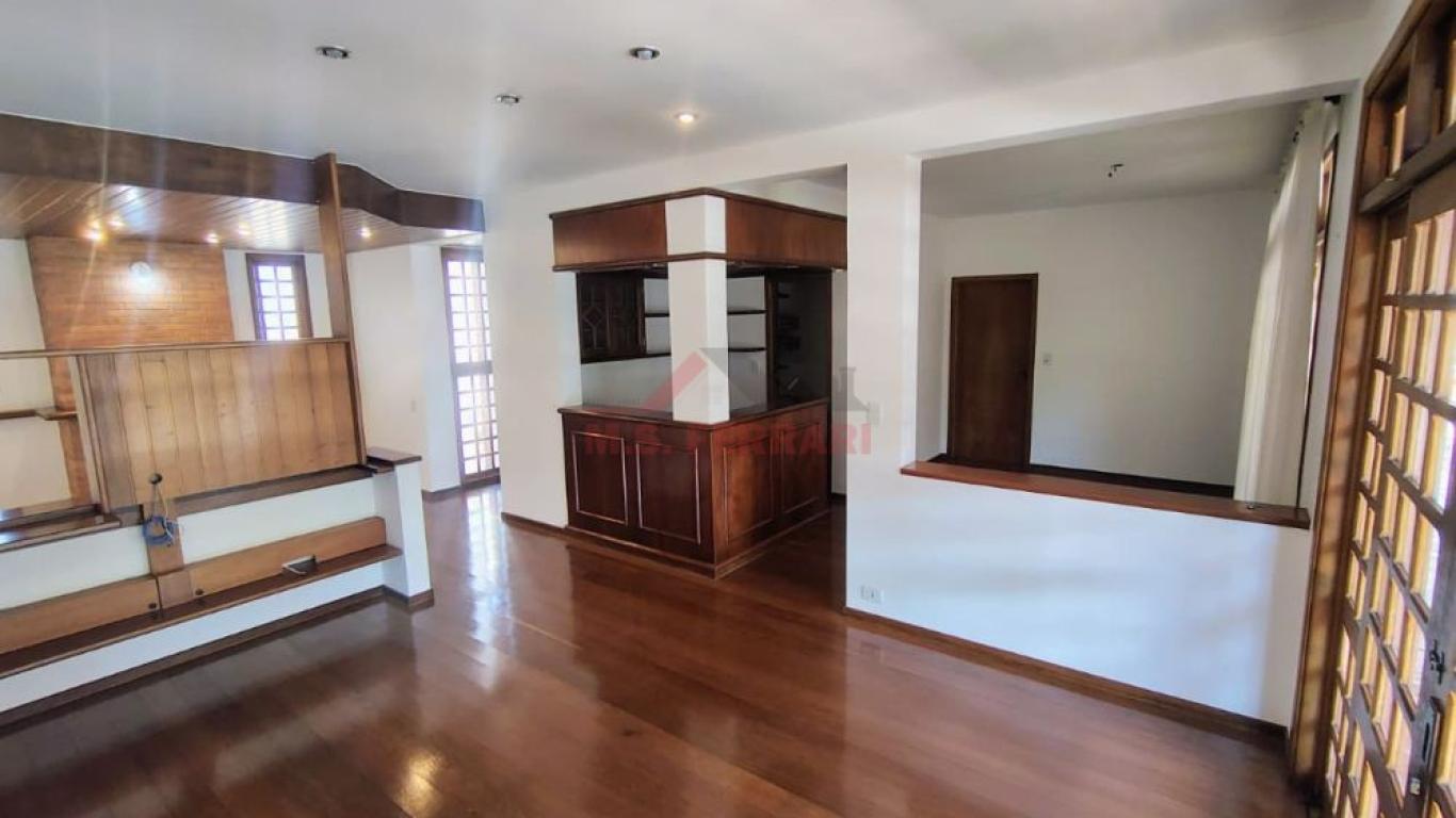 CASA NO Jardim Europa em Assis