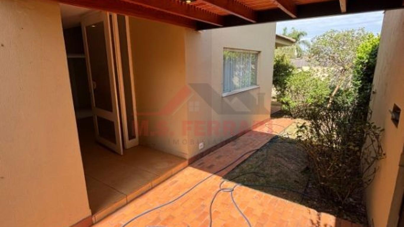 CASA NO Jardim Europa em Assis