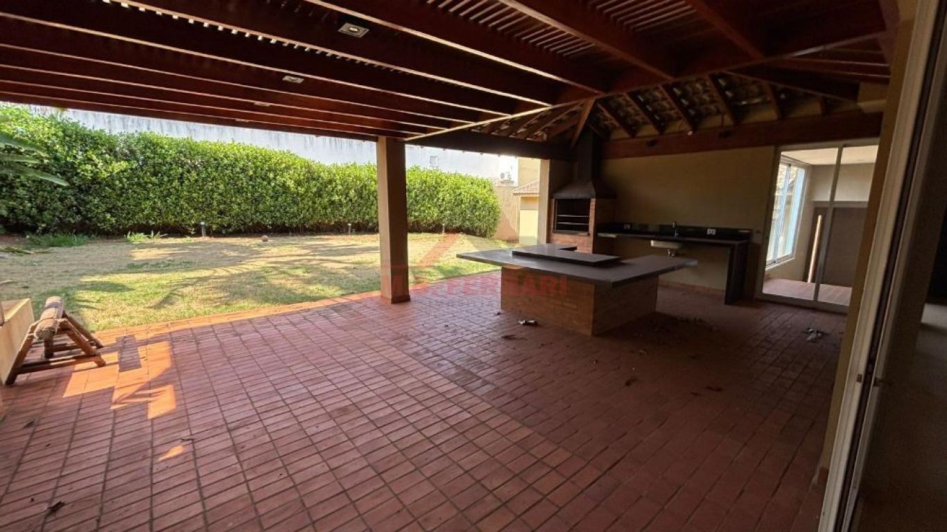 CASA NO Jardim Europa em Assis