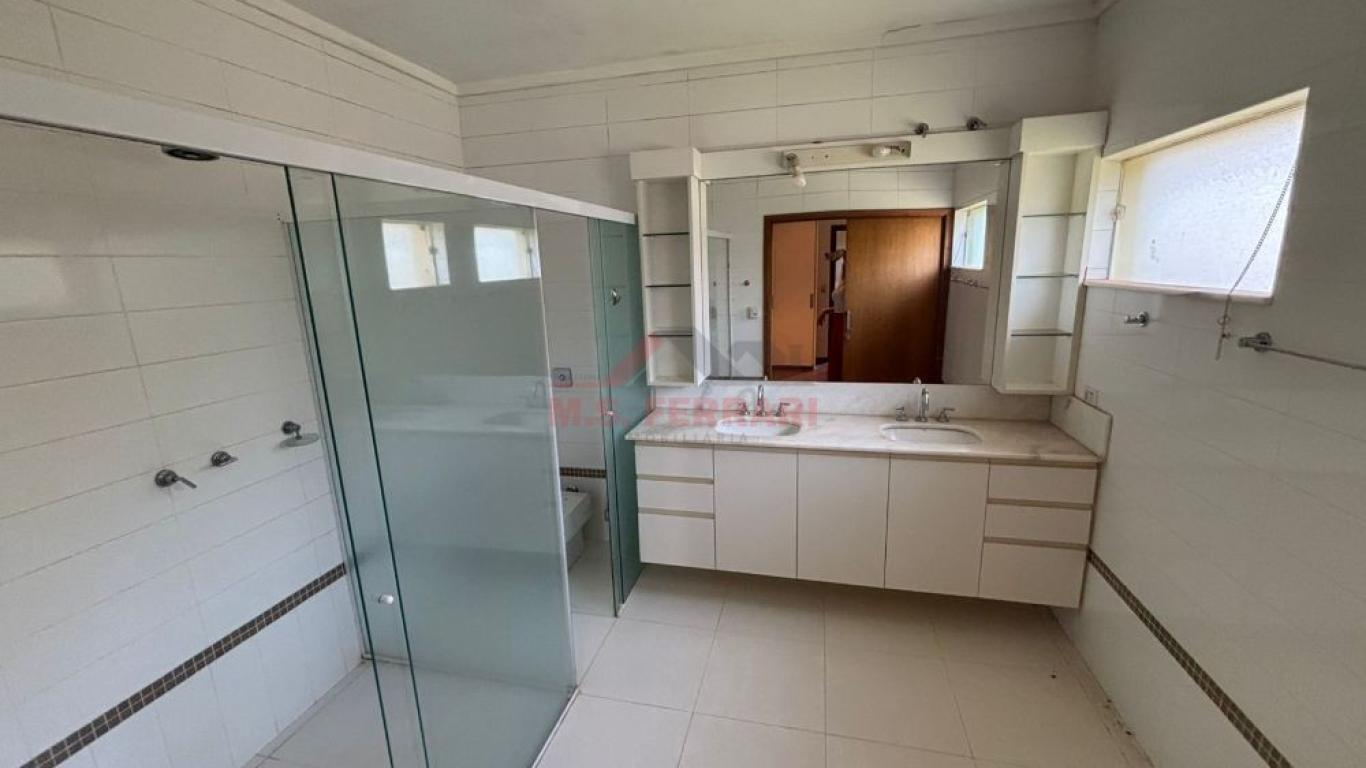 CASA NO Jardim Europa em Assis