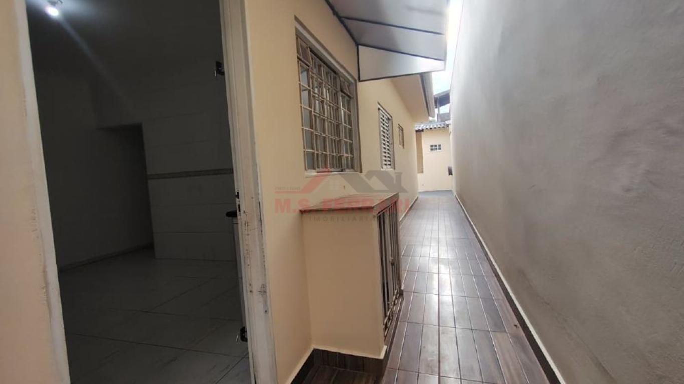 CASA NO Parque Universitário em Assis