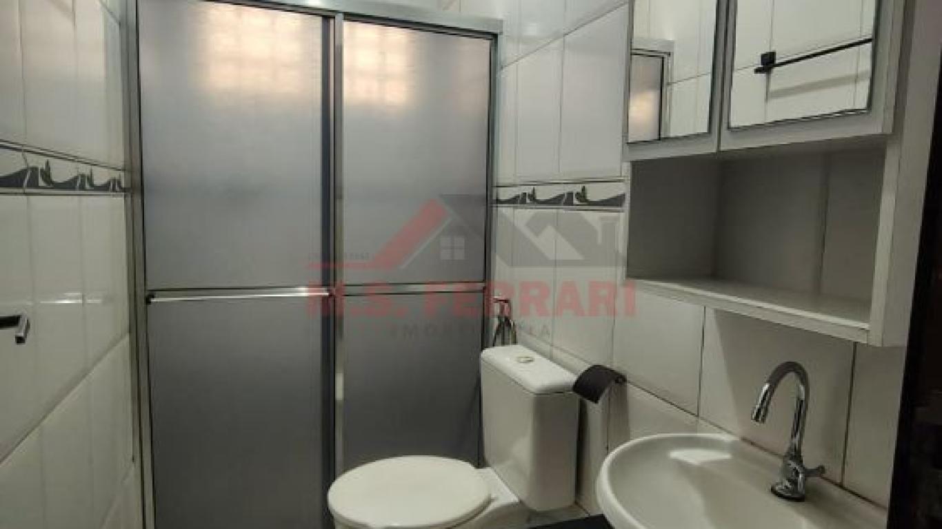 CASA NO Parque Universitário em Assis