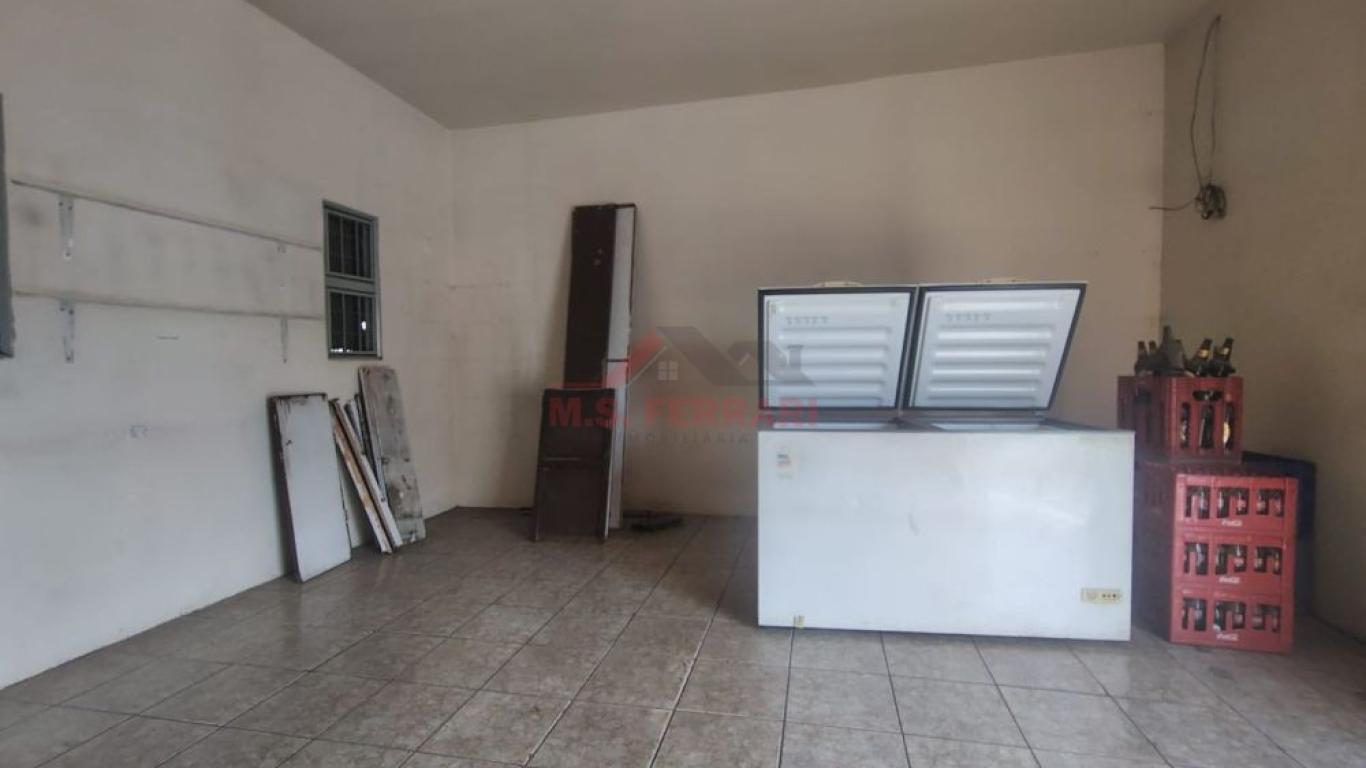 PONTO COMERCIAL NA Vila Fabiano em Assis