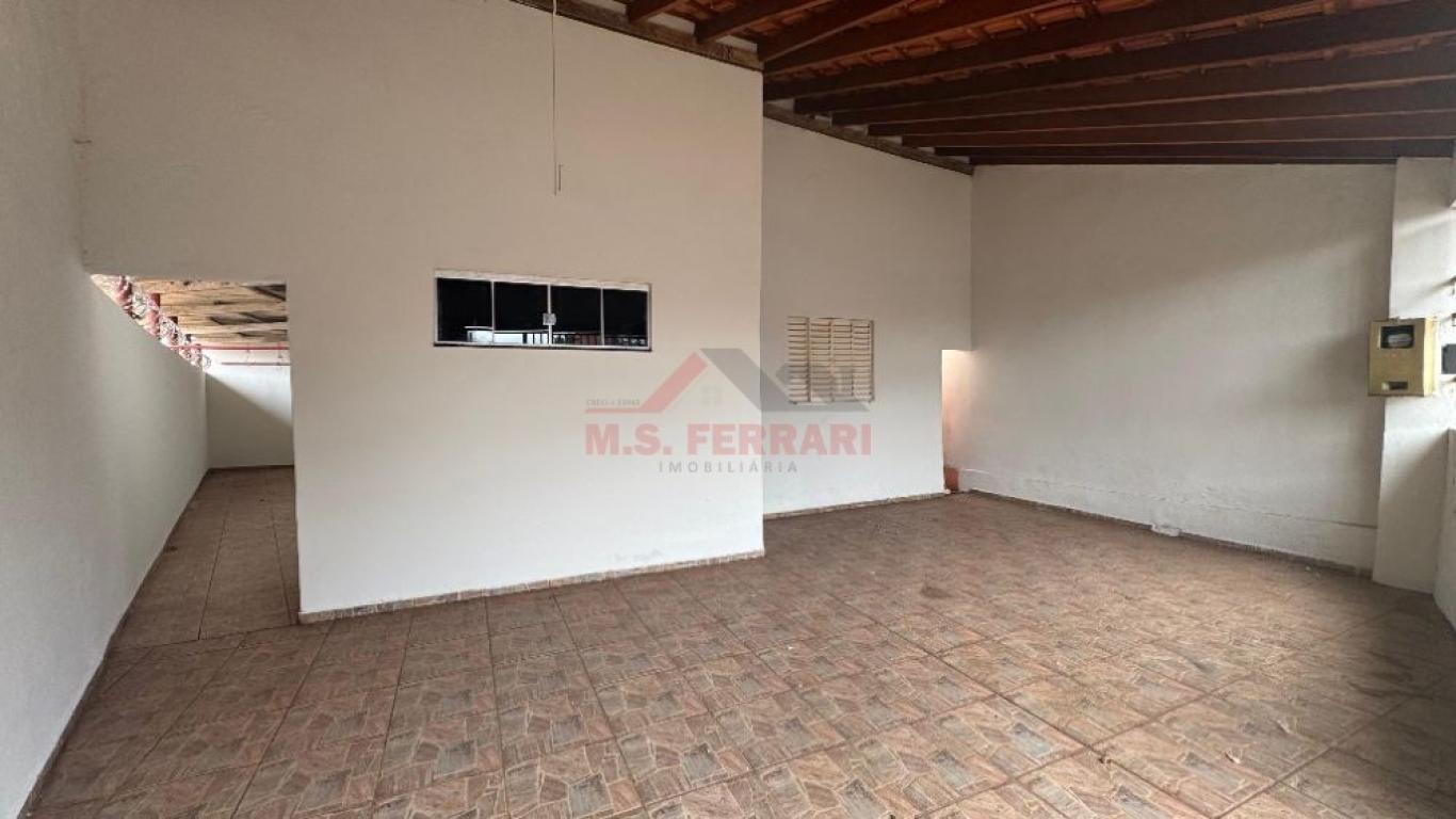 CASA NA Vila Ribeiro em Assis