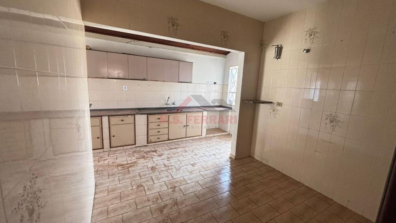 CASA NA Centro em Assis