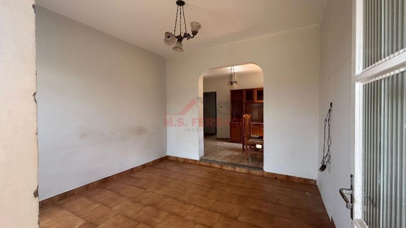 CASA NA Centro em Assis