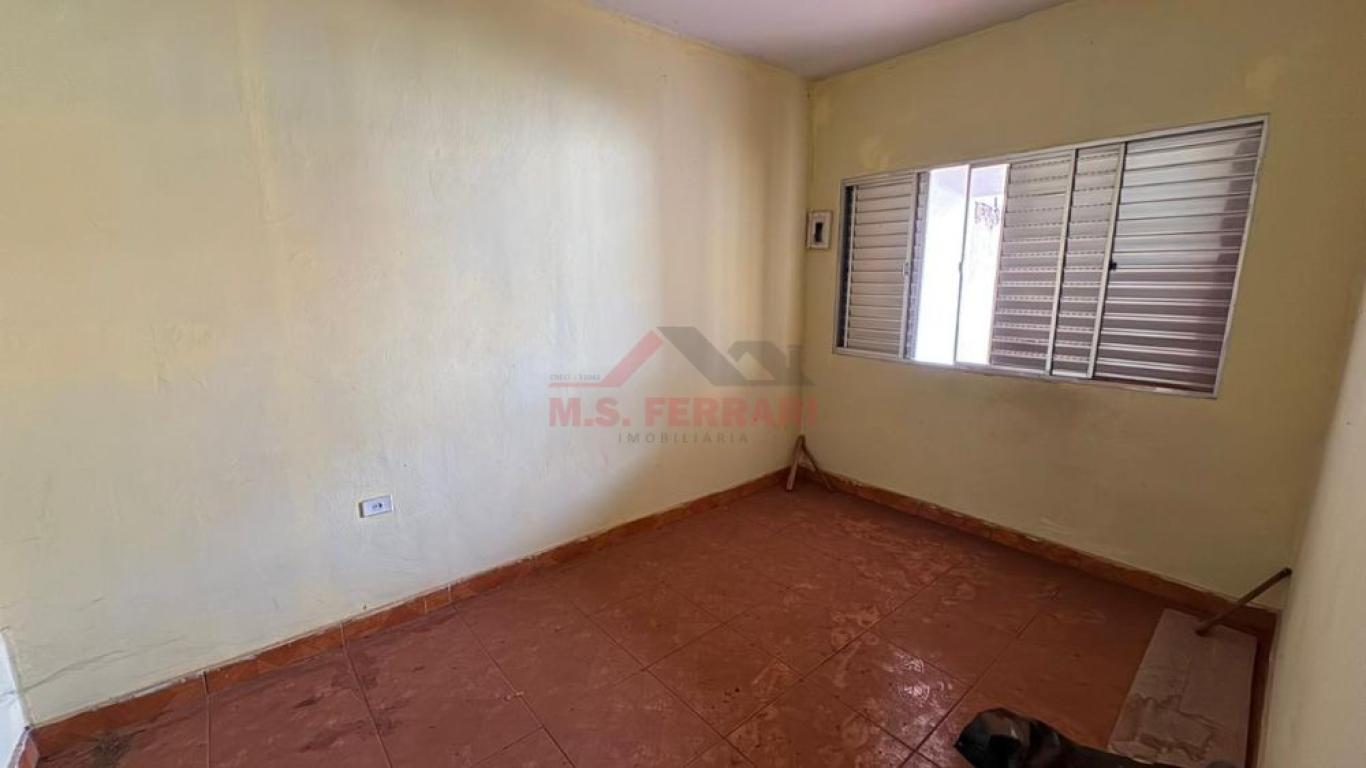 CASA NO Parque das Flores em Assis