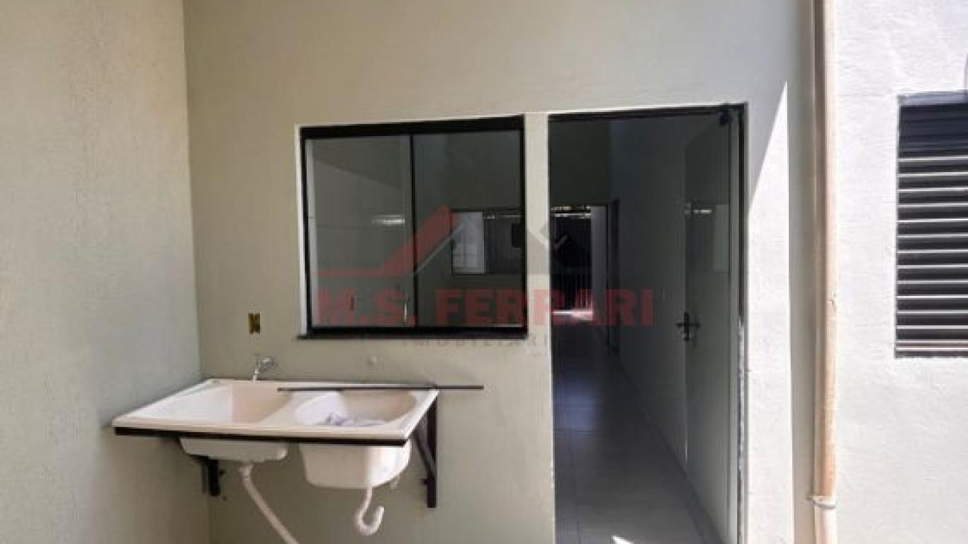 CASA NA Vila Progresso em Assis