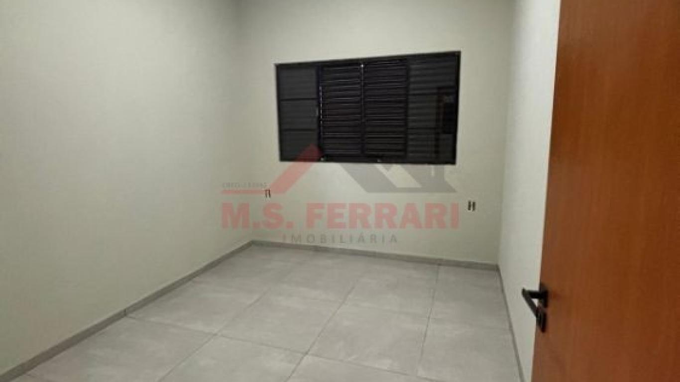 CASA NA Vila Progresso em Assis