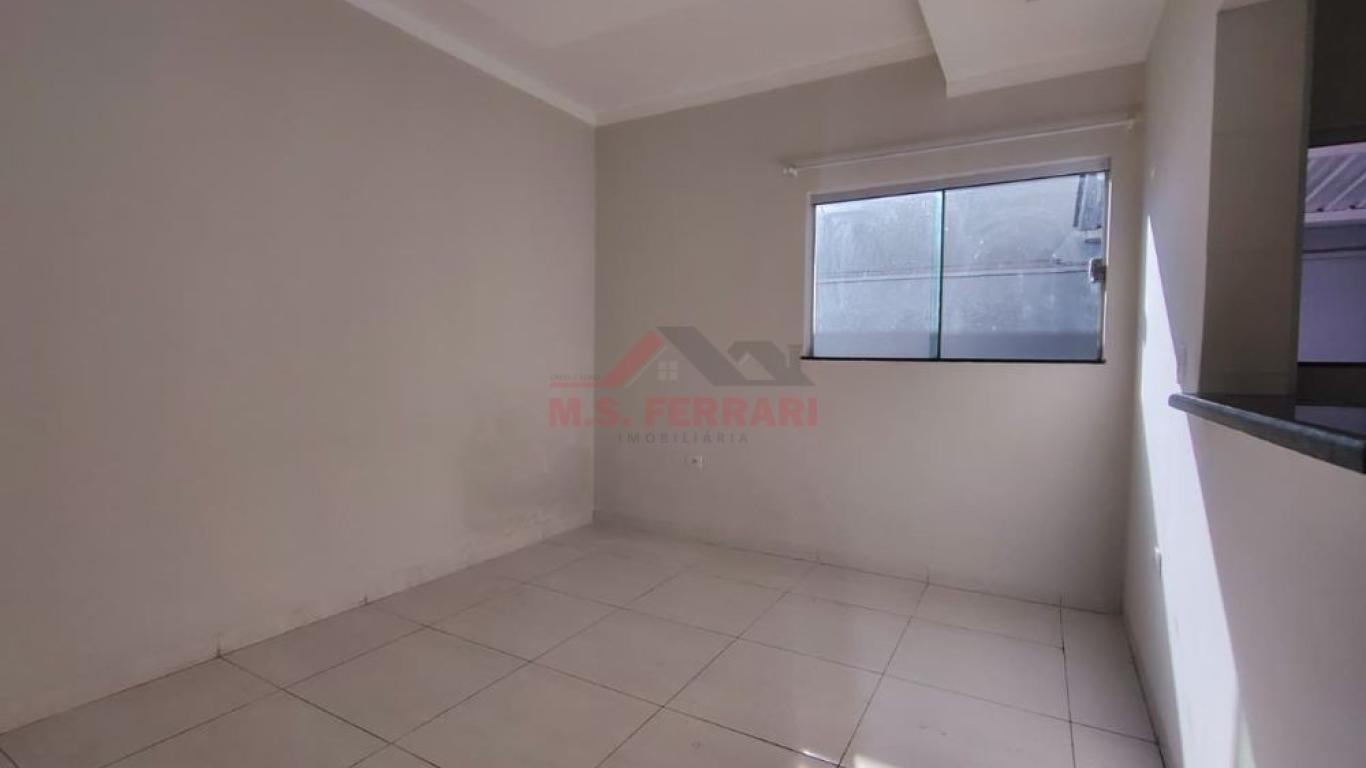 CASA NA Vila Brasileira em Assis