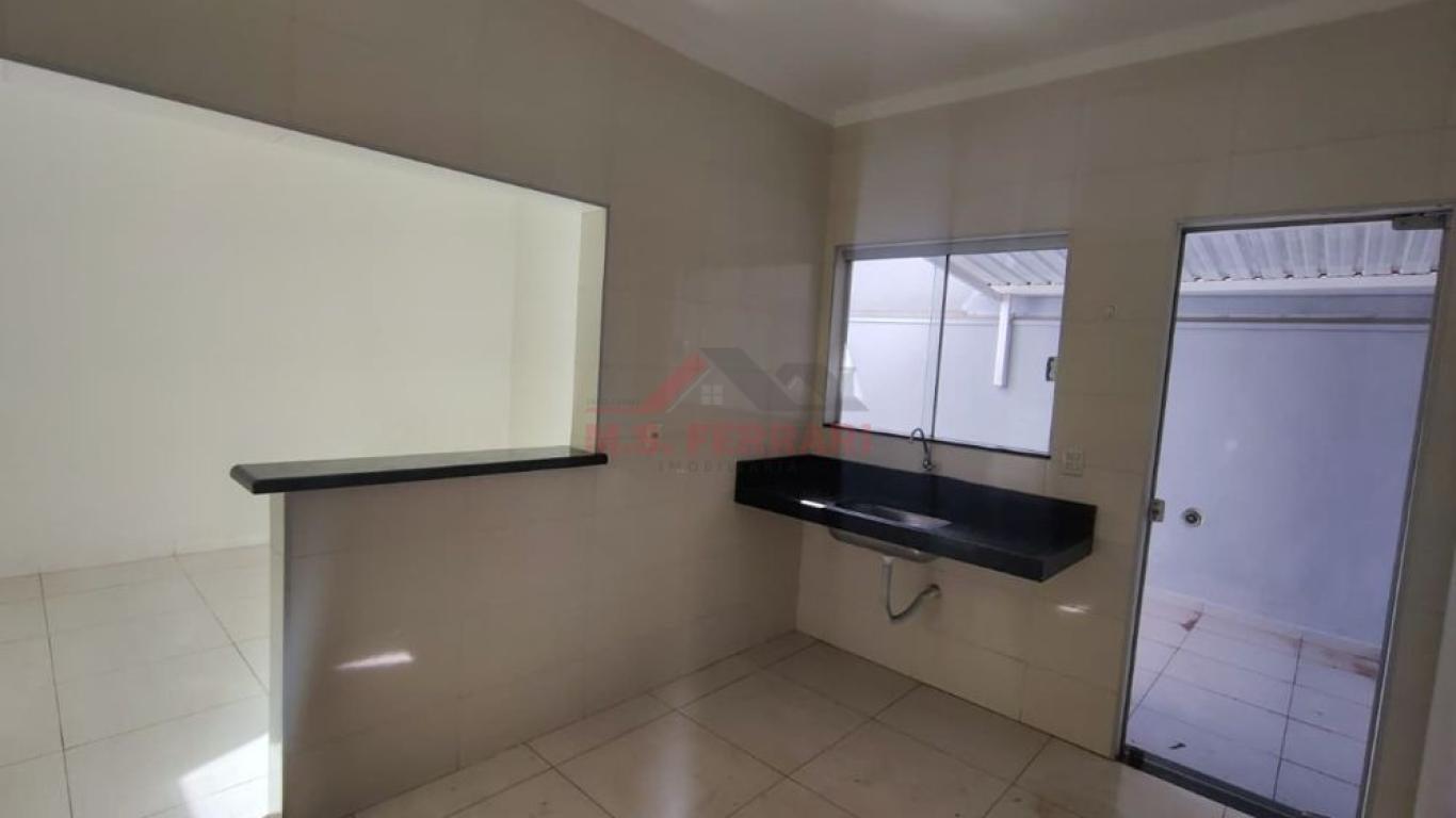 CASA NA Vila Brasileira em Assis