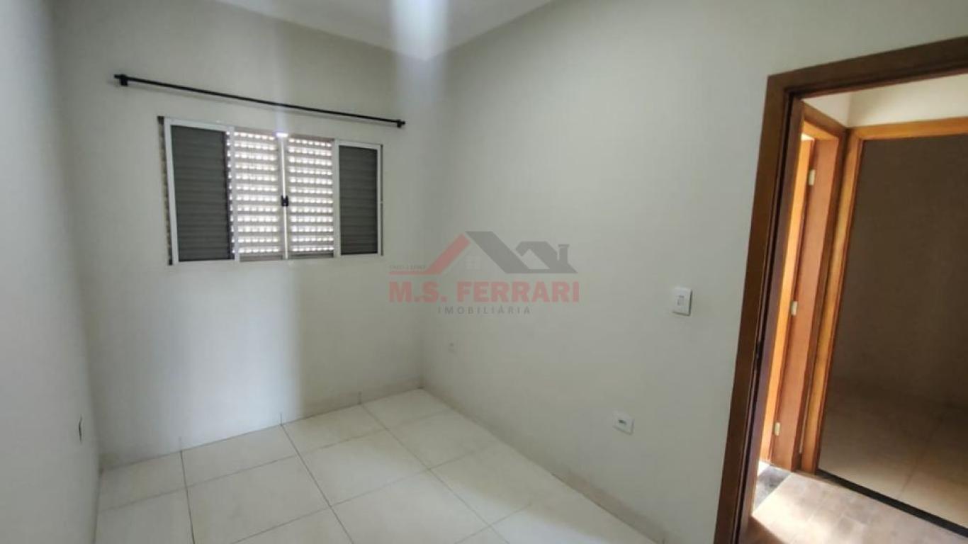 CASA NA Vila Brasileira em Assis