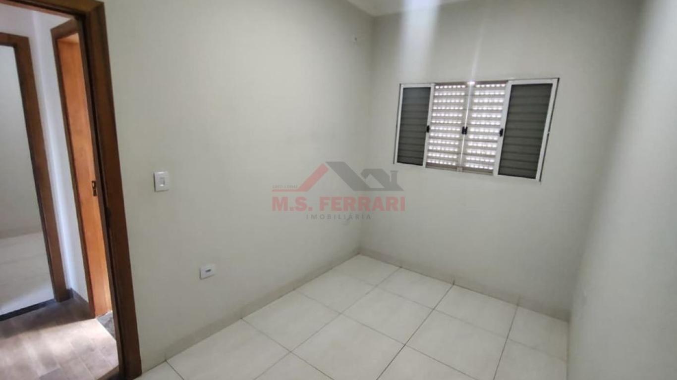 CASA NA Vila Brasileira em Assis