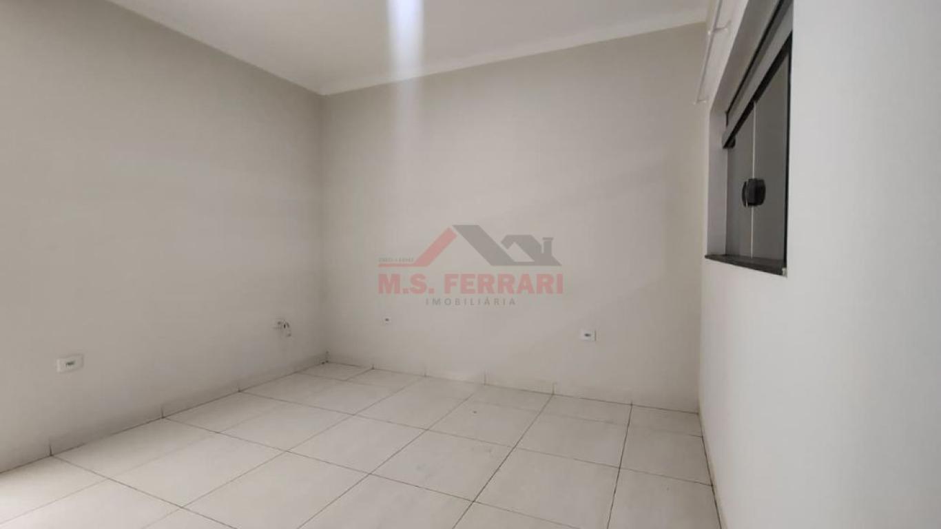 CASA NA Vila Brasileira em Assis