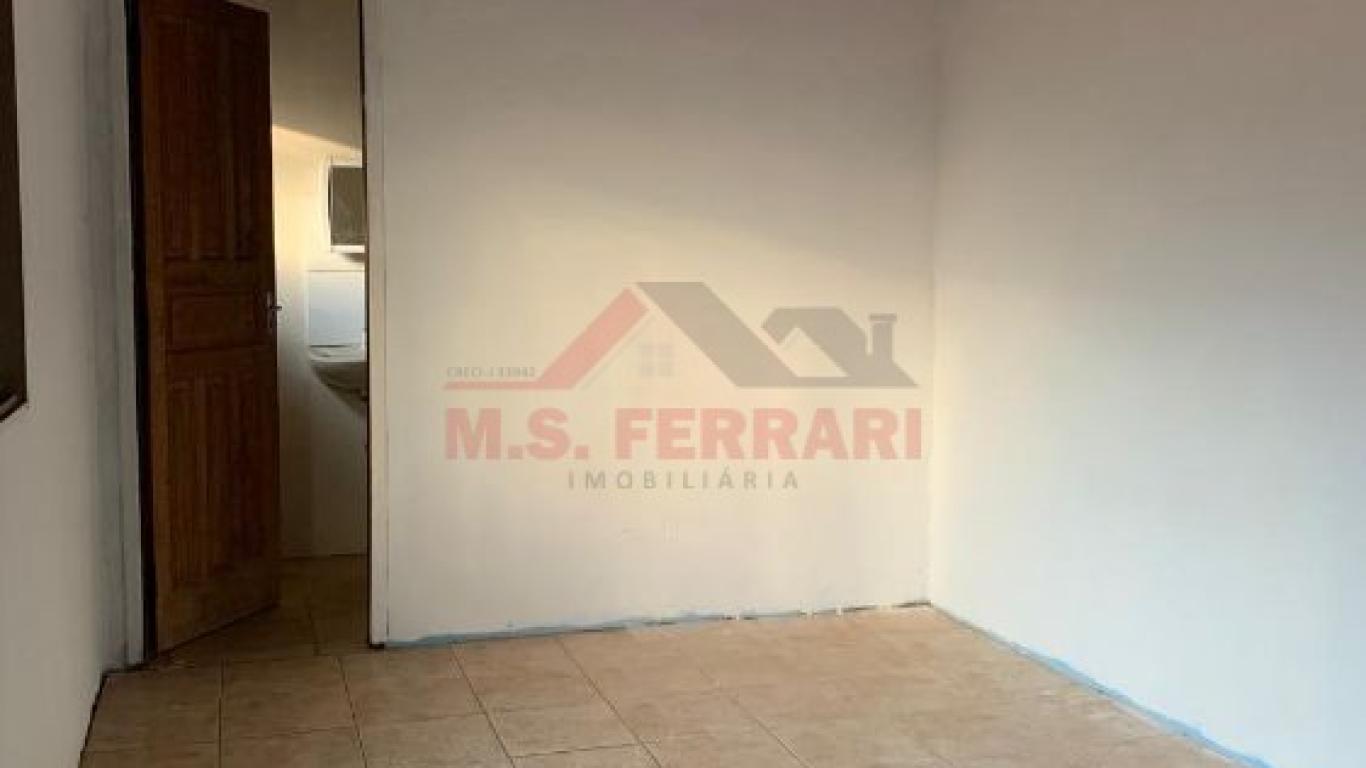 CASA NA Conjunto Habitacional Assis IV em Assis