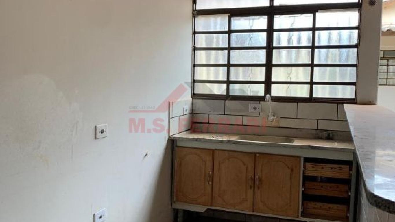 CASA NA Vila Ribeiro em Assis