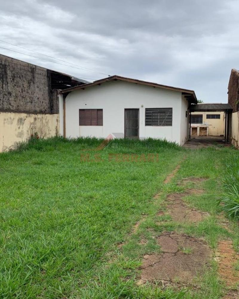 CASA NA Vila Ribeiro em Assis