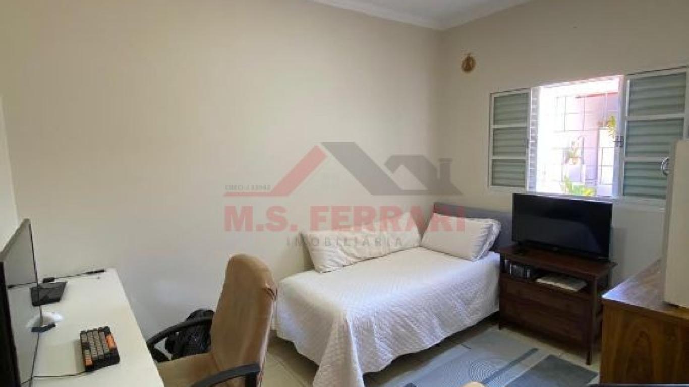 CASA EM LOCALIZAÇÃO PRIVILEGIADA EM ASSIS