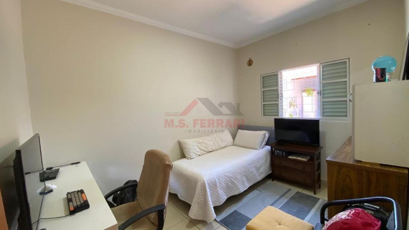 CASA EM LOCALIZAÇÃO PRIVILEGIADA EM ASSIS