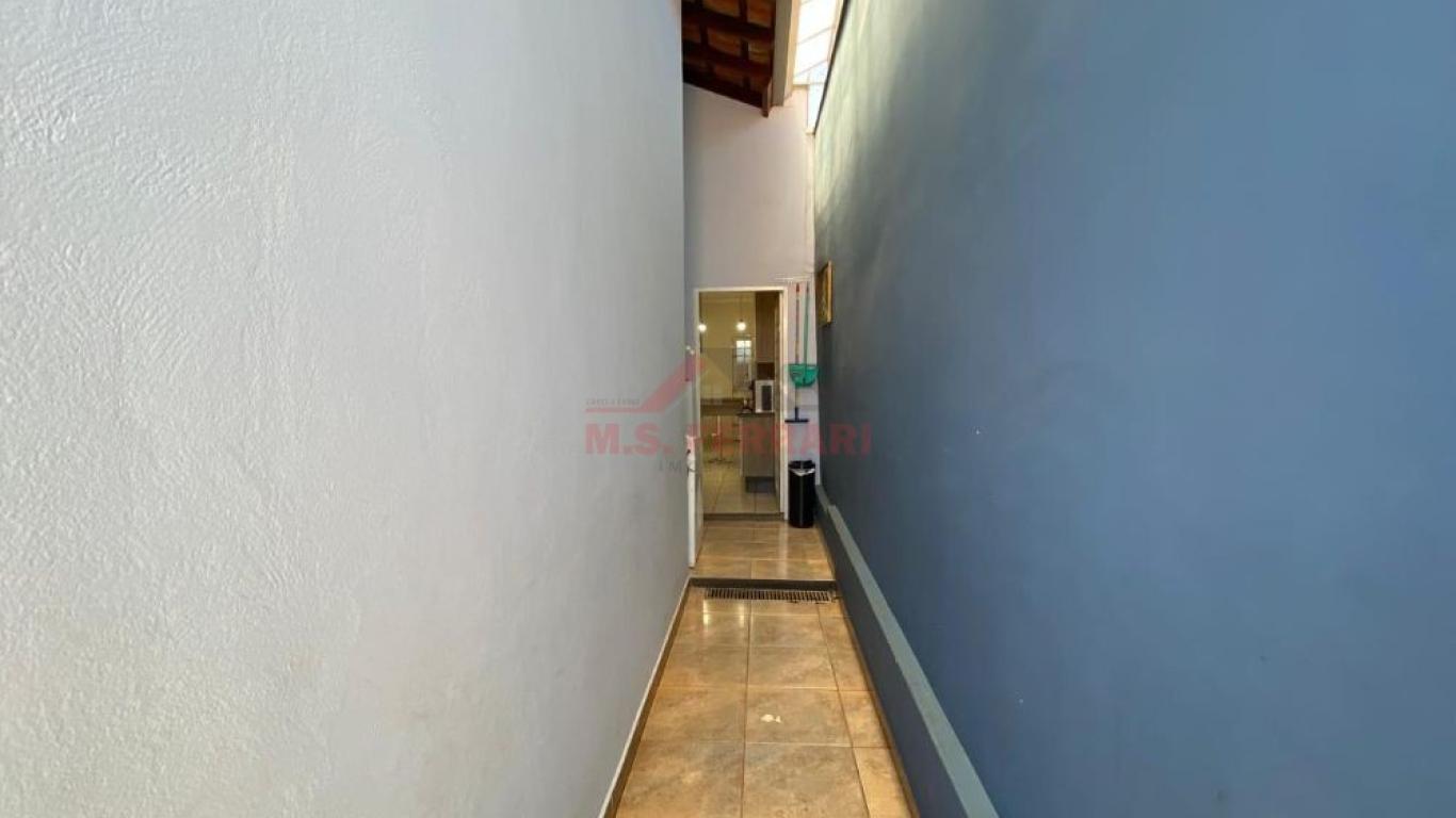 CASA EM LOCALIZAÇÃO PRIVILEGIADA EM ASSIS