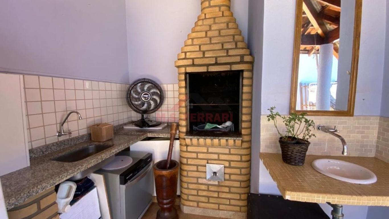 CASA EM LOCALIZAÇÃO PRIVILEGIADA EM ASSIS