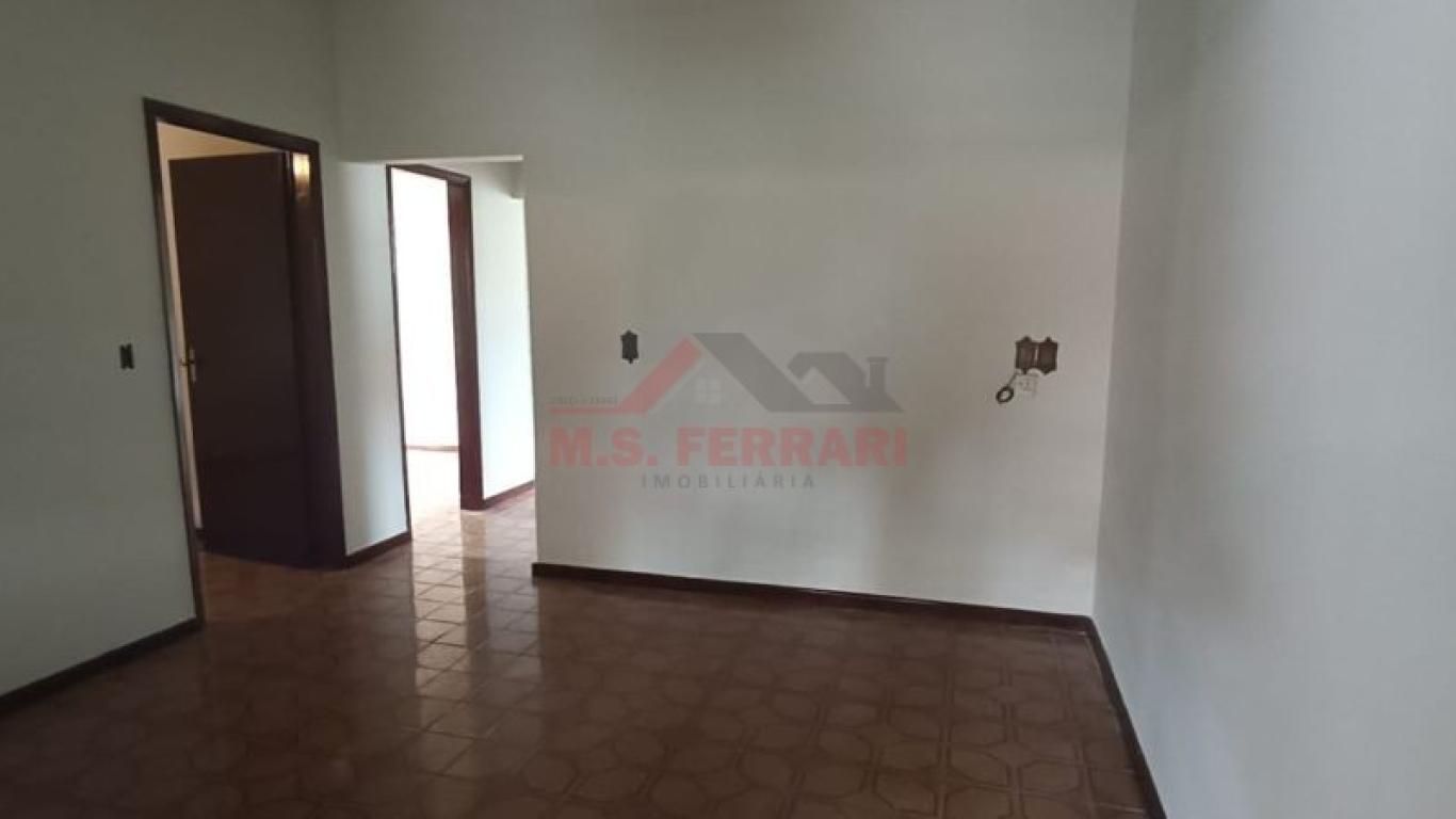 CASA NA Vila Maria Izabel em Assis