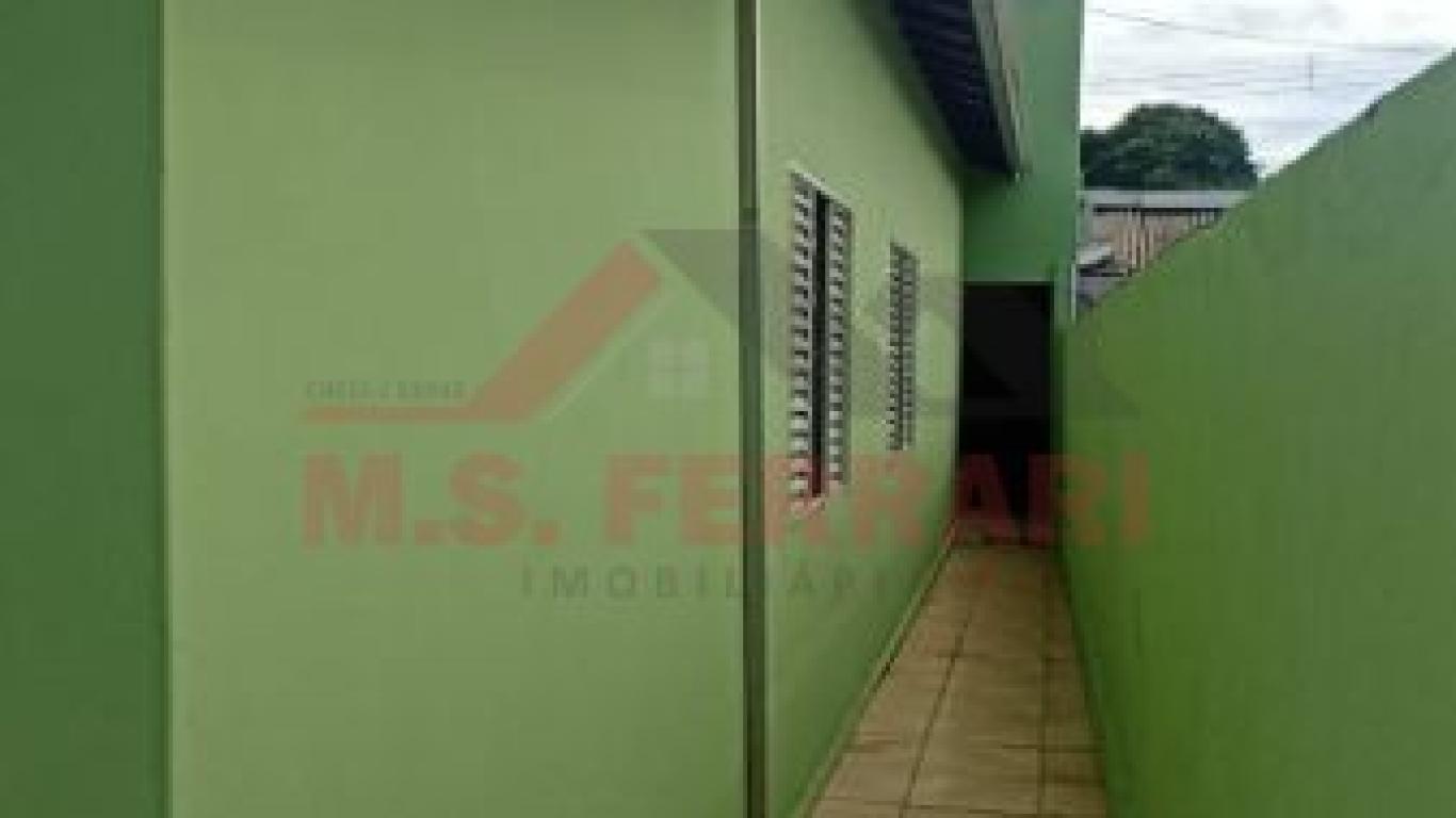 CASA NA Vila Maria Izabel em Assis