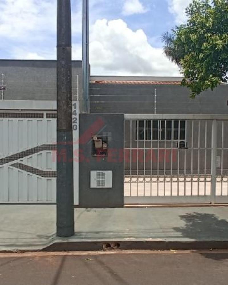 CASA NA Vila Ribeiro em Assis