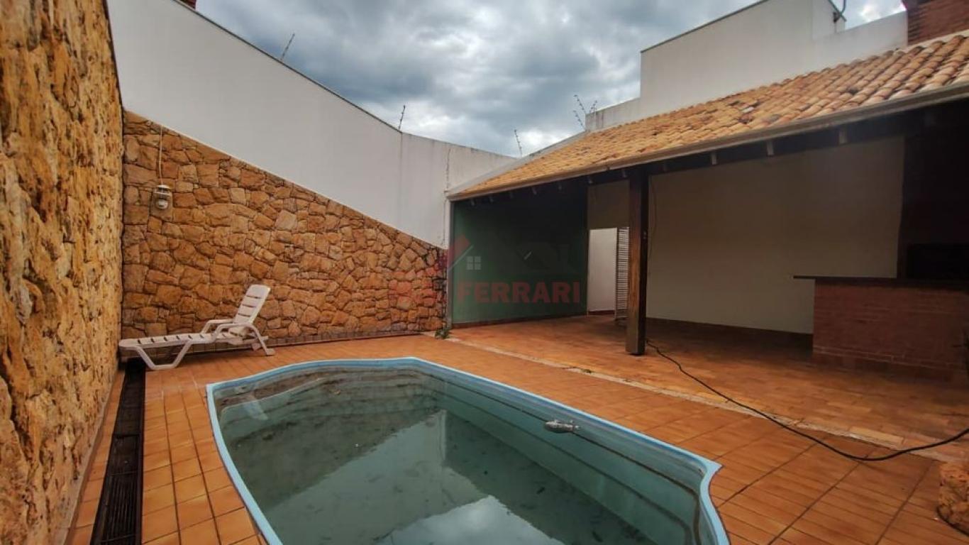 CASA NO Jardim Europa em Assis